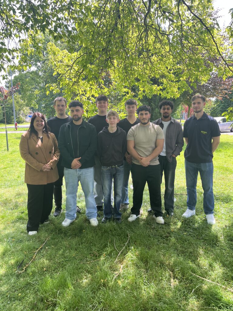 gruppenbild azubis 2026